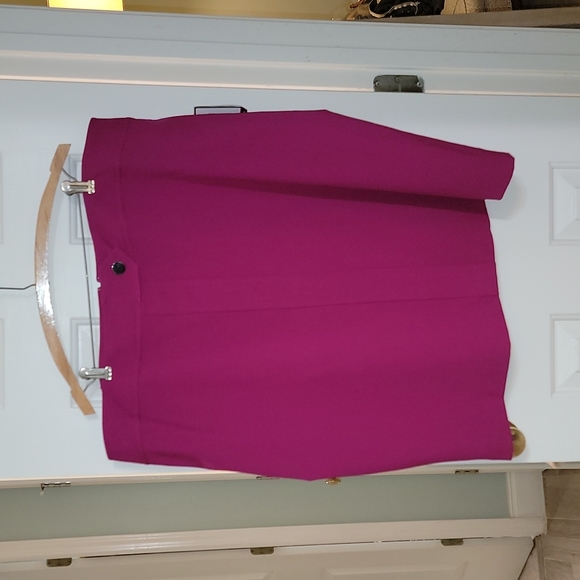 Nine West Magenta Straight/Pencil, New with Tags - Picture 3 of 7